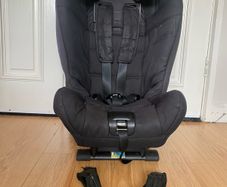 Axkid minikid car seat - excellent condition