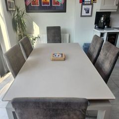 Table and 6 chairs