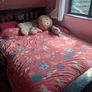 King size bed Image 3