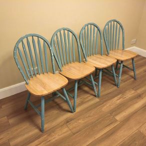 4 Wooden dinning chairs