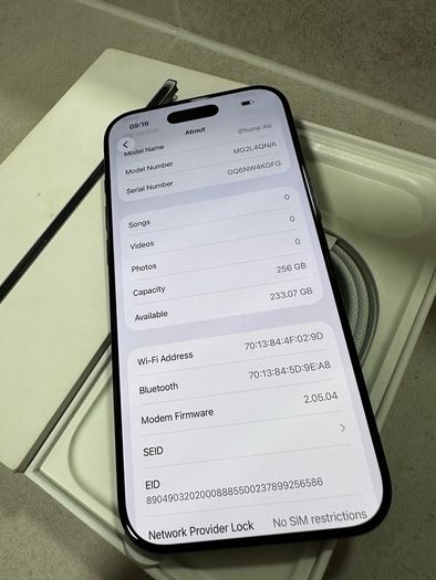 iPhone Air