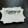 Vintage Delft blue ceramic brooch, hand painted. Image 3