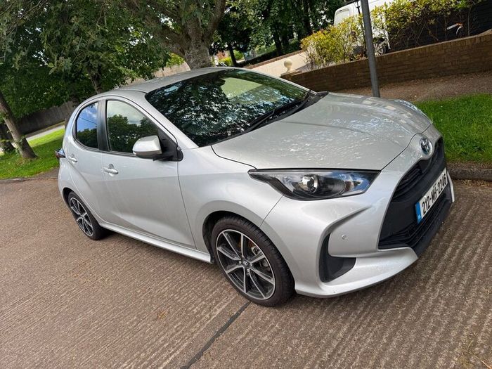 Toyota Yaris hybrid