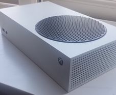 Xbox series s 512gb, works perfectly, with controller