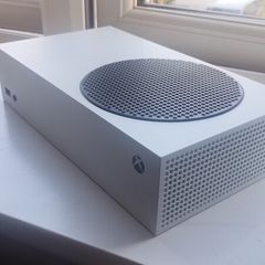 Xbox series s 512gb, works perfectly, with controller