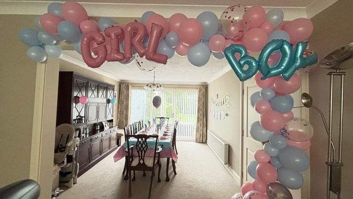 free balloon arch