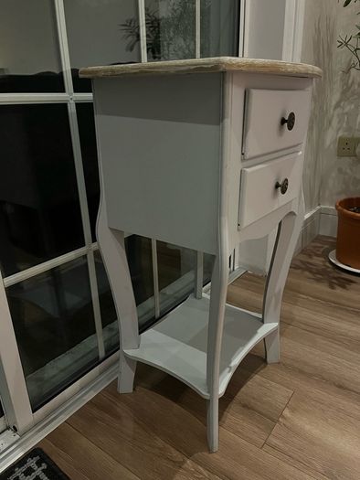 Lamp table