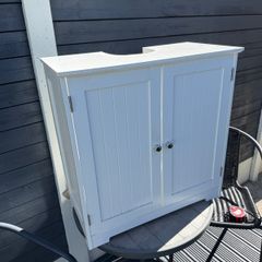 Pedestal Cabinet