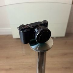 Sony ZV-E10 - Mirrorless Camera
