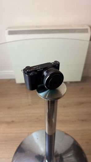 Sony ZV-E10 - Mirrorless Camera