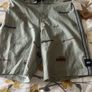 Boys BNWT Vans shorts age 8 Image 3