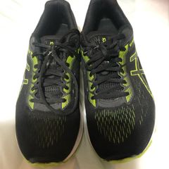 Mens Ascis trainers size 40 (uk 6) worn once reduced
