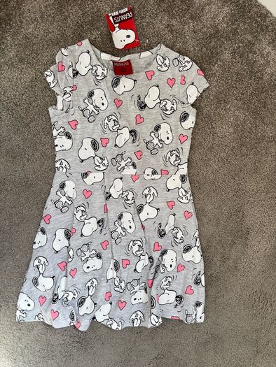 New girl dress 5/6years old 116cm peanuts