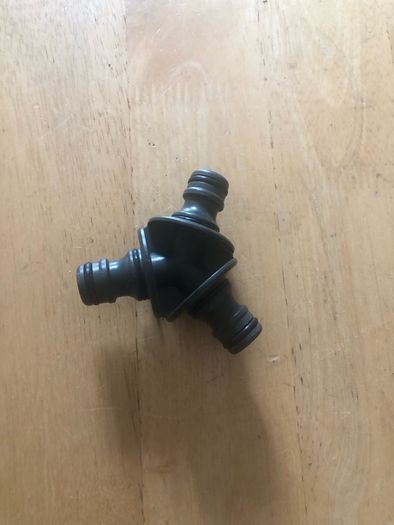 3-way hose splitter