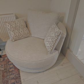 swivel armchair and electric stove sold separately or together for 550