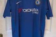 Chelsea jersey size large