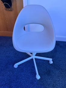 IKEA LOBERGET Swivel Desk Chair - White