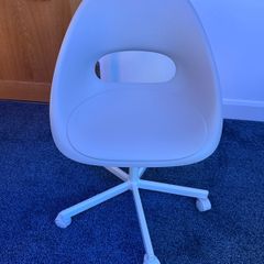 IKEA LOBERGET Swivel Desk Chair - White