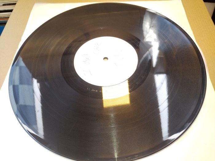TdV - I Don't Care - Jump Wax Records - Dj White Label Promo - Epic Tony De Vit 90s Hard House Anthem!