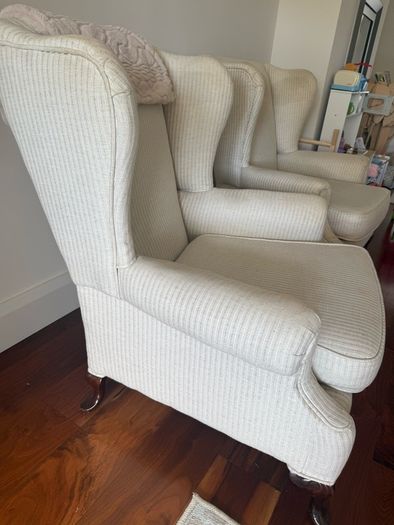 Pair of Queen Anne armchairs