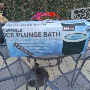 ice plunge pool