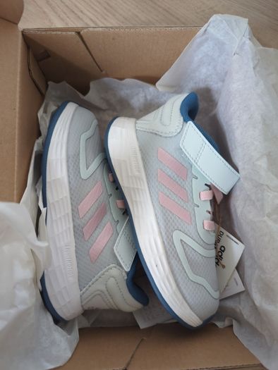 New Adidas,uk7