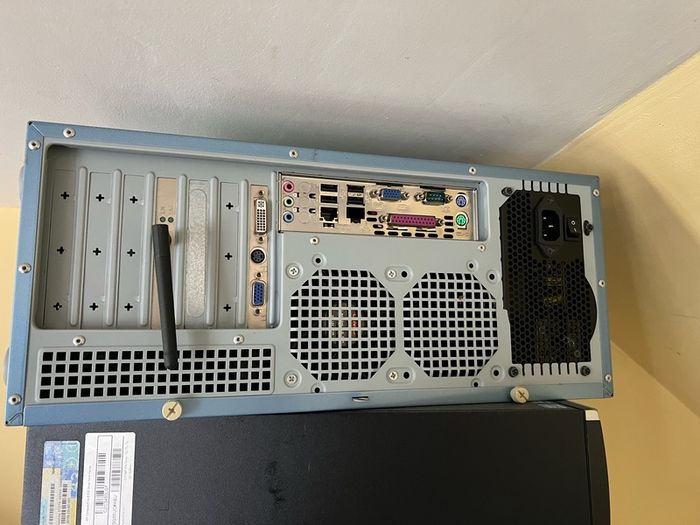 30 x Desktop pc for sale ( Closing Business & Pls Read Description)