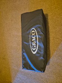 Travel cot