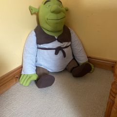 shrek about 3 foot tall