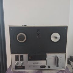 vintage reel to reel machine