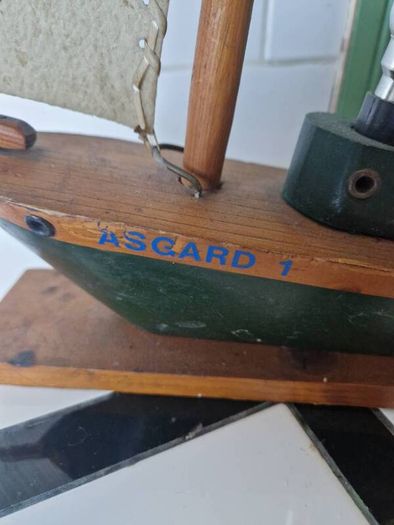Asgard 1 Irish Mid Century period Vintage lamp model of  Asgard 1 wooden lamp