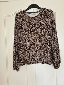 Oasis Top