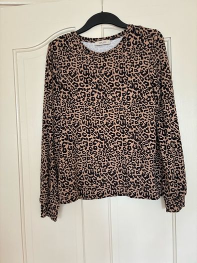 Oasis Top