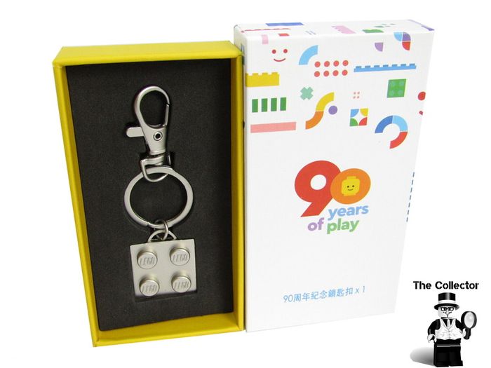 LEGO Korea Asia Exclusive VIP Gift Colour Silver 2 X 2 Keychain To Celebrate 90 years Of Play At The Lego Vary Rare And Hard To Find