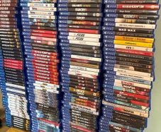 Ps4 &  PS5 game bundle