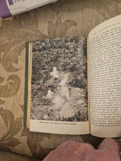 The Jungle Is Neutral.  By F. Spencer Chapman. 1950 Hardback With Dustjacket In Good Condition See Photos For Same.