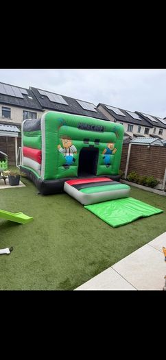 Bouncy Castles Party Machines