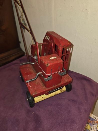 1950's/60's Tri-ang Jones Crane Toy
