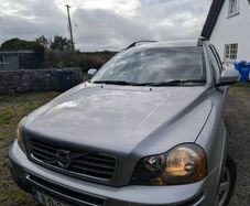 Volvo XC90 - towbar - low mileage