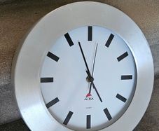 Wall clock