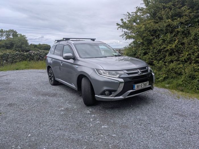 Mitsubishi Outlander 2016