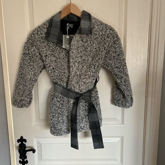 BNWT Girls Toco Vintage coat