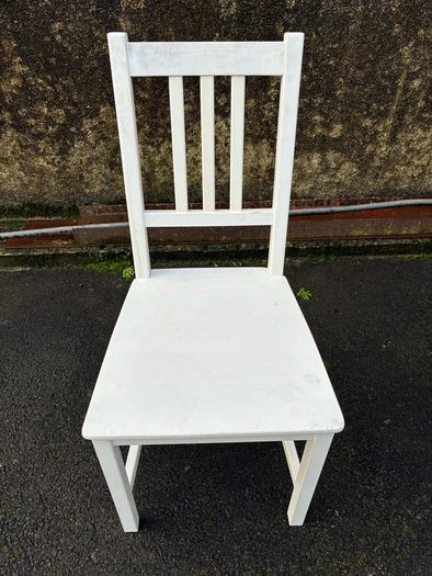Kitchen table and 4 chairs