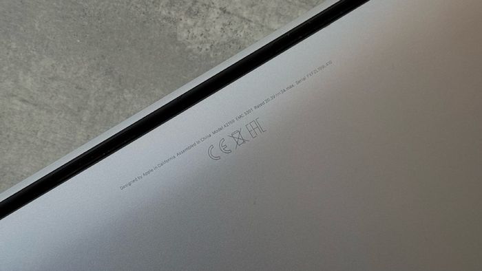 Macbook Pro 2019 13" inches
