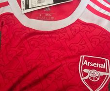 Official Arsenal FC 2026/27 Jersey (Size Small)