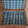 vintage picnic basket Image 2