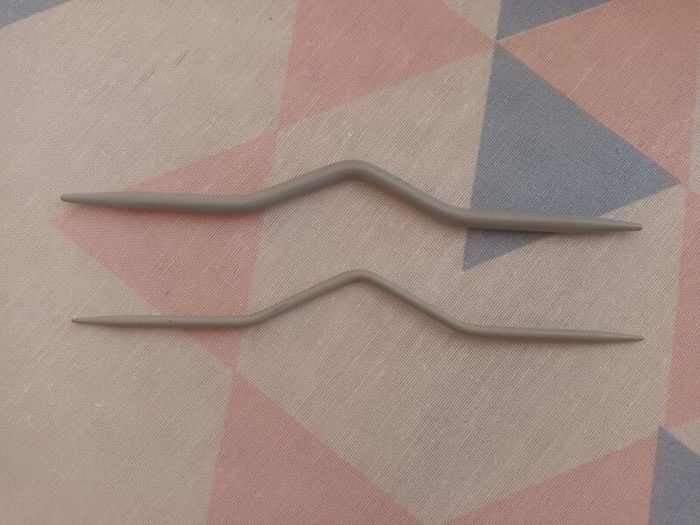 Cable Needles x 2