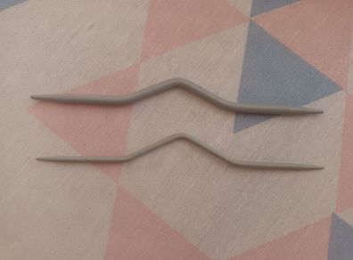Cable Needles x 2
