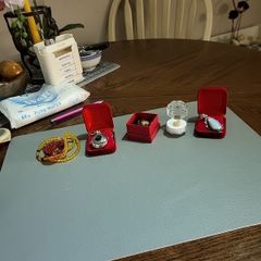 Collection of necklaces 10e each