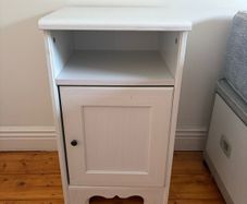 White bedside locker EUR 20